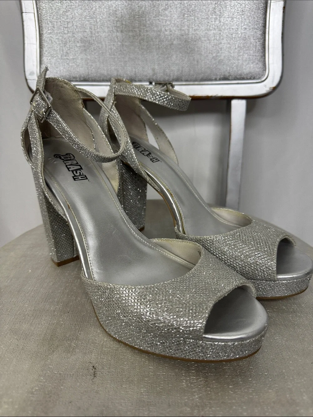 BRASH Silver Glitter Peep-Toe Block Heels with Ankle Strap NWOT Size 91/2